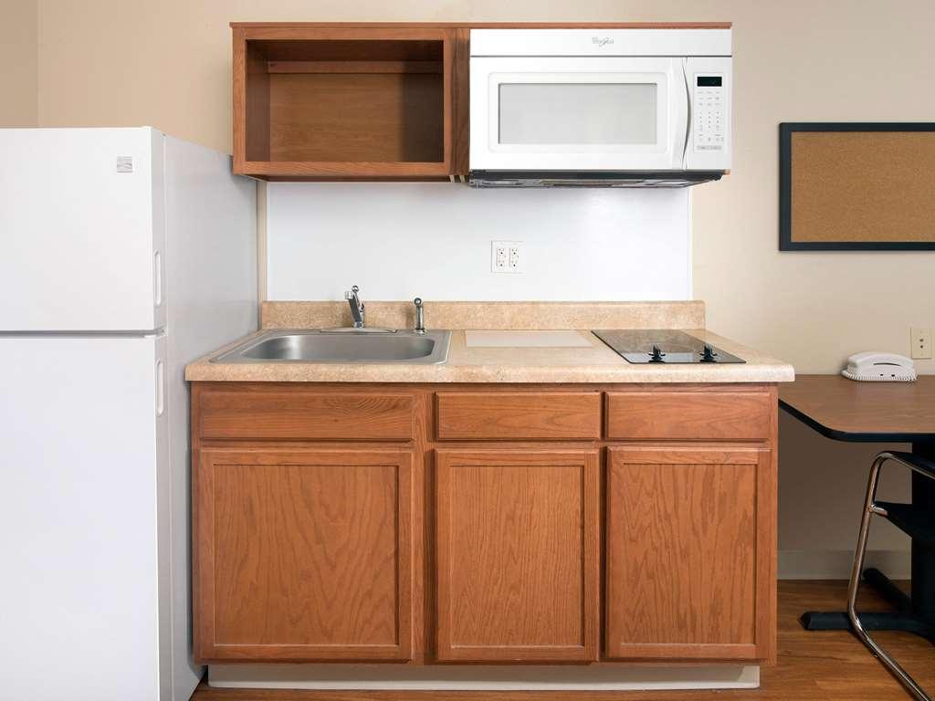 Extended Stay America Select Suites - Jackson - South Byram Room photo